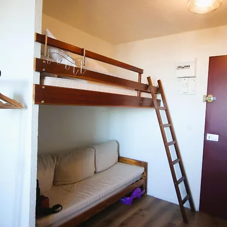 Avec Balcon Au 7eme Etage, Equipements Pratiques - Fr-1-340-283 * Chamrousse